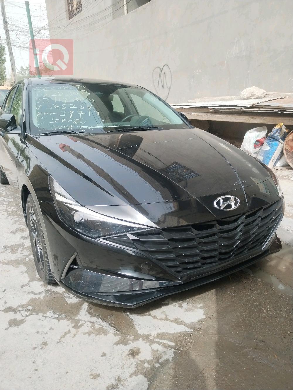 هیوندای ئەلەنترا